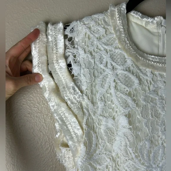 Alexis Kleo Midi Dress - Picture 9 of 10